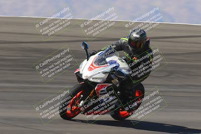 media/Nov-06-2023-Moto Forza (Mon) [[ce023d0744]]/4-Beginner Group/Session 2 (Bowl Tight Speed)/